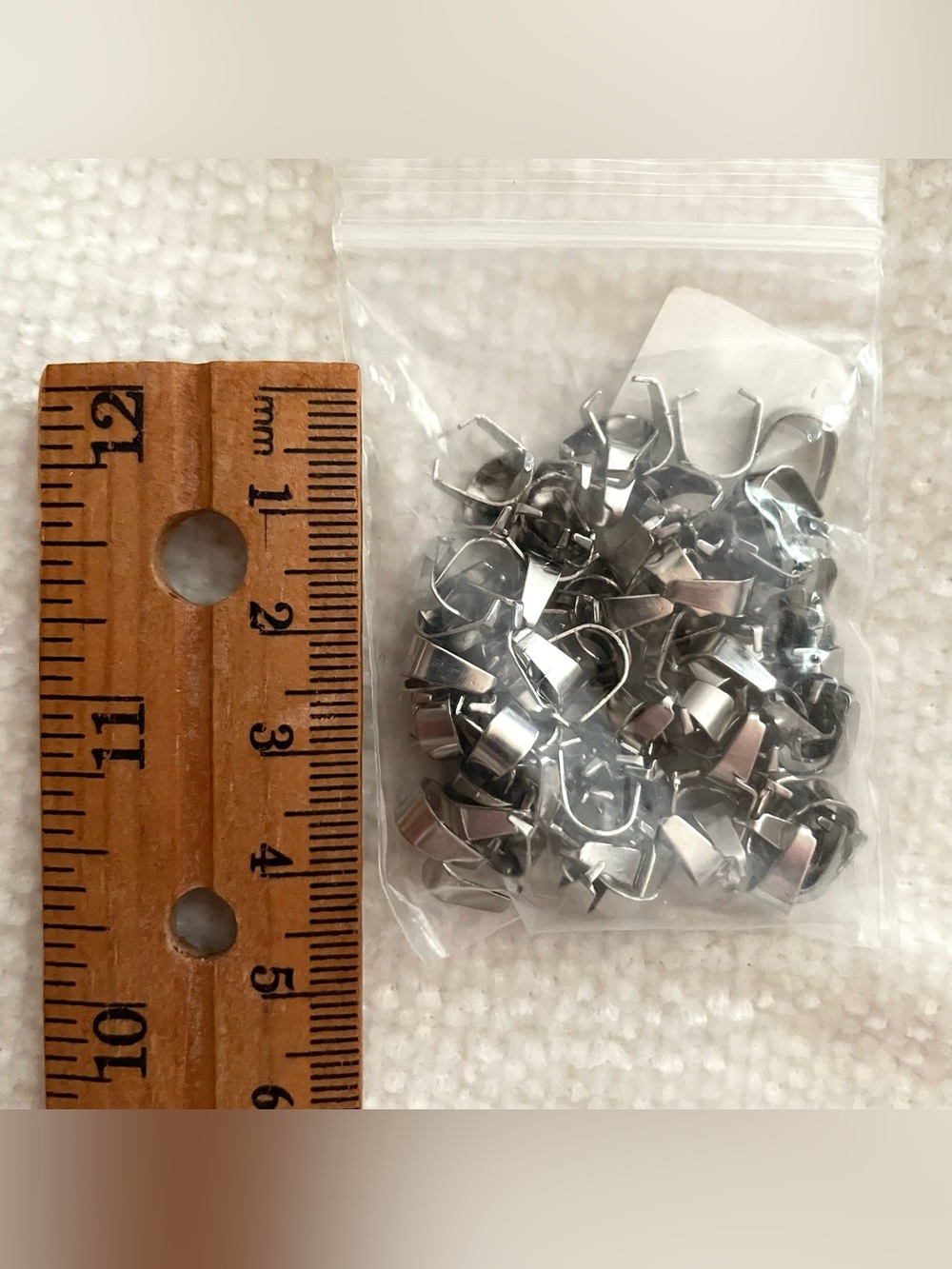 LOT - Silver-Antique Silver-Gold plated Asstd Jewelry Findings & Accents (172g) - Picture 11 of 13